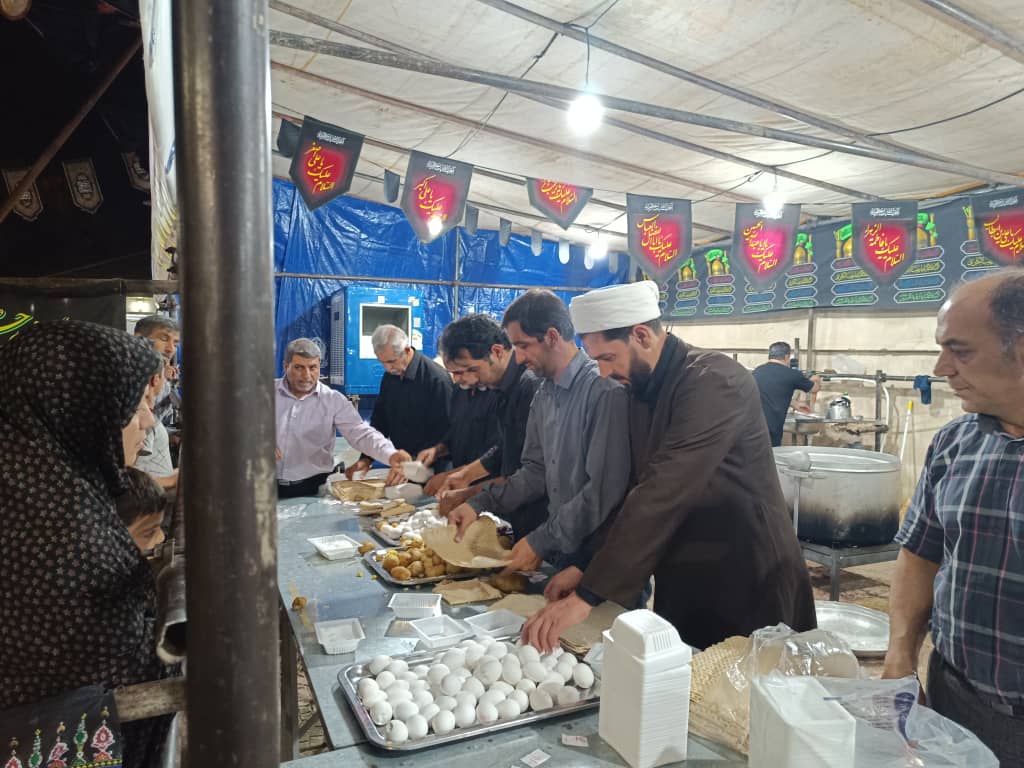 خدمت‌رسانی مواکب اوقاف کردستان به زائران اربعین حسینی