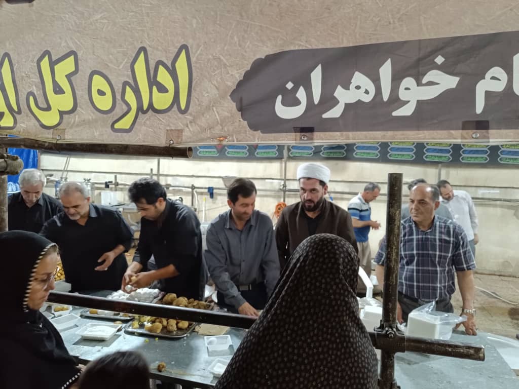 خدمت‌رسانی مواکب اوقاف کردستان به زائران اربعین حسینی