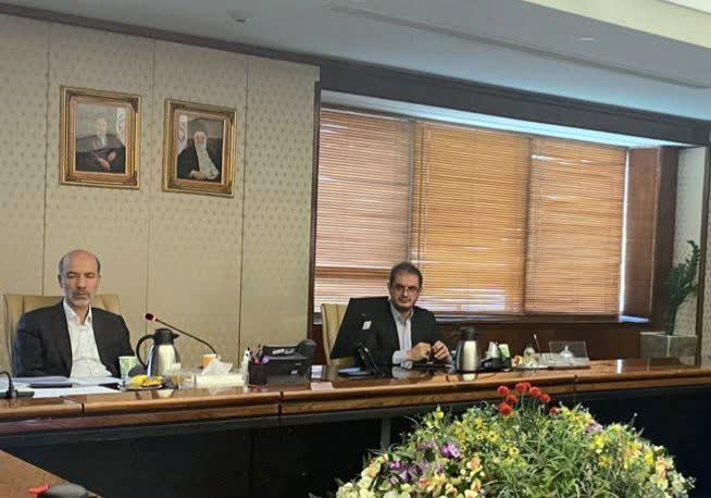 حضور استاندار کردستان و تیم عمرانی همراه در محل وزارت نیرو