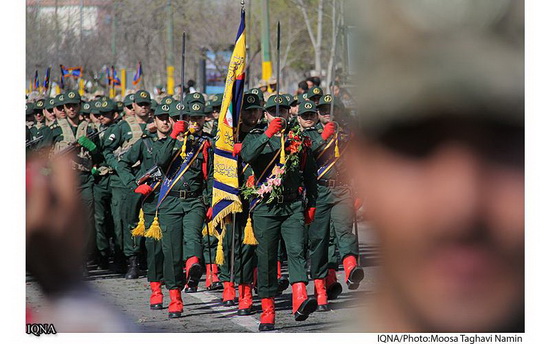 مراسم روز ارتش در اردبیل