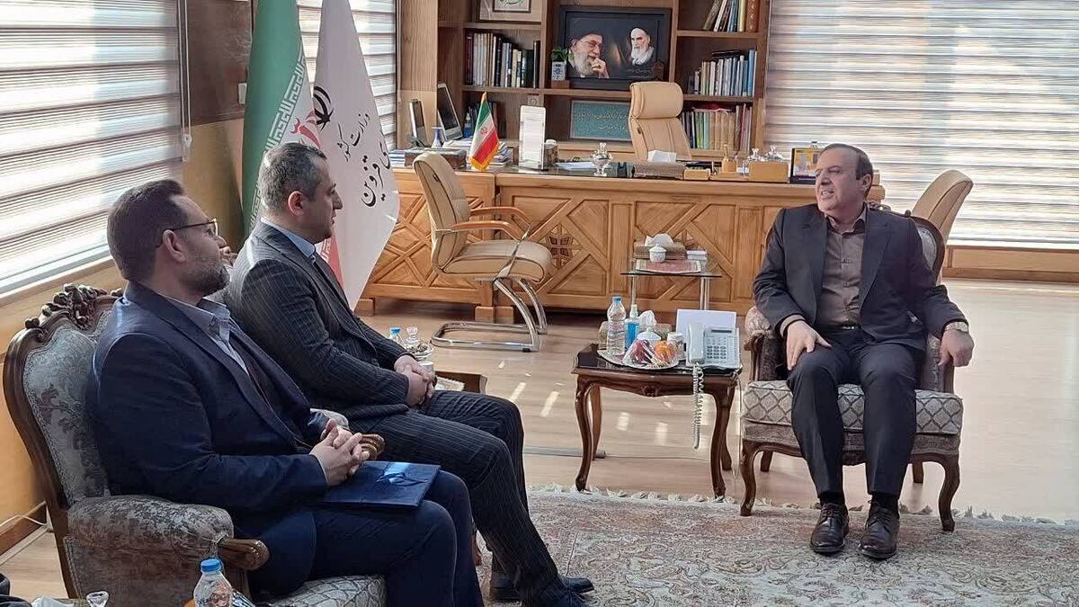 30 درصد از جمعیت کشور را جوانان تشکیل میدهند 30 درصد از جمعیت کشور را جوانان تشکیل میدهند