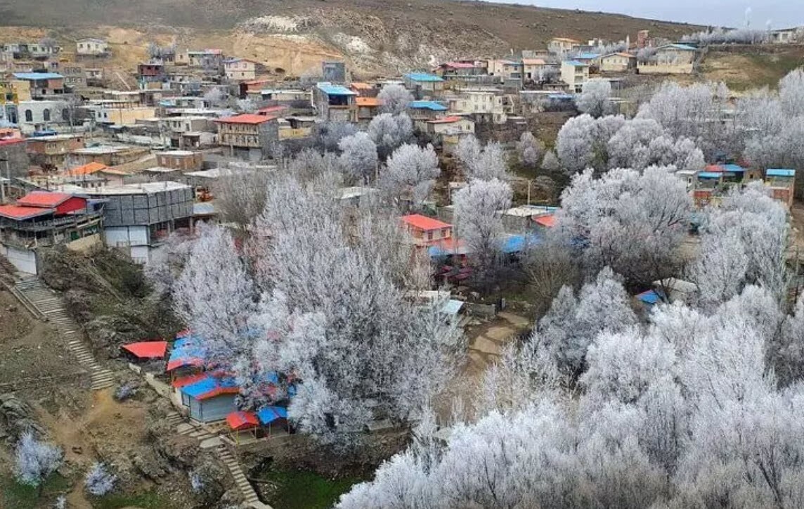 طبیعت بکر، چشمه‌های جوشان: لذت طبیعت‌گردی در اردبیل