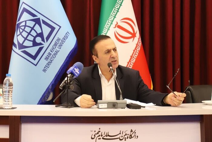 دولت چهاردهم به دنبال افزایش دانش سیاسی است