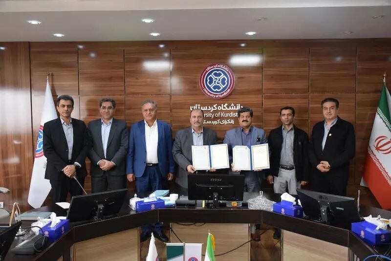 تفاهمنامه همکاری دانشگاه کردستان و نوسازی مدارس منعقد شد تفاهمنامه همکاری دانشگاه کردستان و نوسازی مدارس منعقد شد