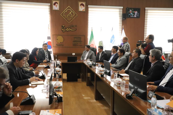 سفیر کره جنوبی در ایران: موسیقی یکی از بهترین ابزارهای ارتباط میان ملتهاست سفیر کره جنوبی در ایران: موسیقی یکی از بهترین ابزارهای ارتباط میان ملتهاست