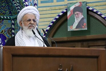 دشمن با رسانه و نفوذ فکری به میدان آمده است / آگاهی و هوشیاری سنگر ملت در برابر جنگ نرم