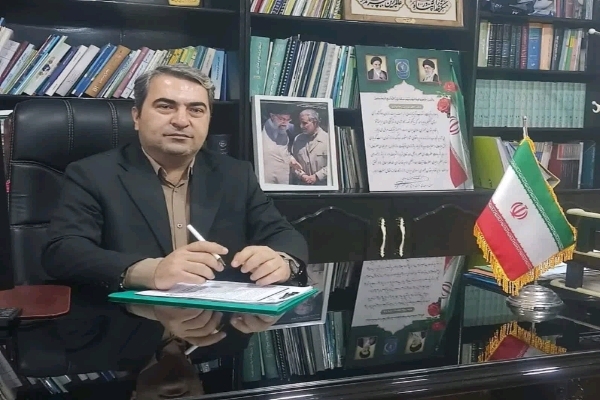 پایان خامفروشی در کاکان؛ آیا باغداران از تله واسطهها رها میشوند؟ پایان خامفروشی در کاکان؛ آیا باغداران از تله واسطهها رها میشوند؟